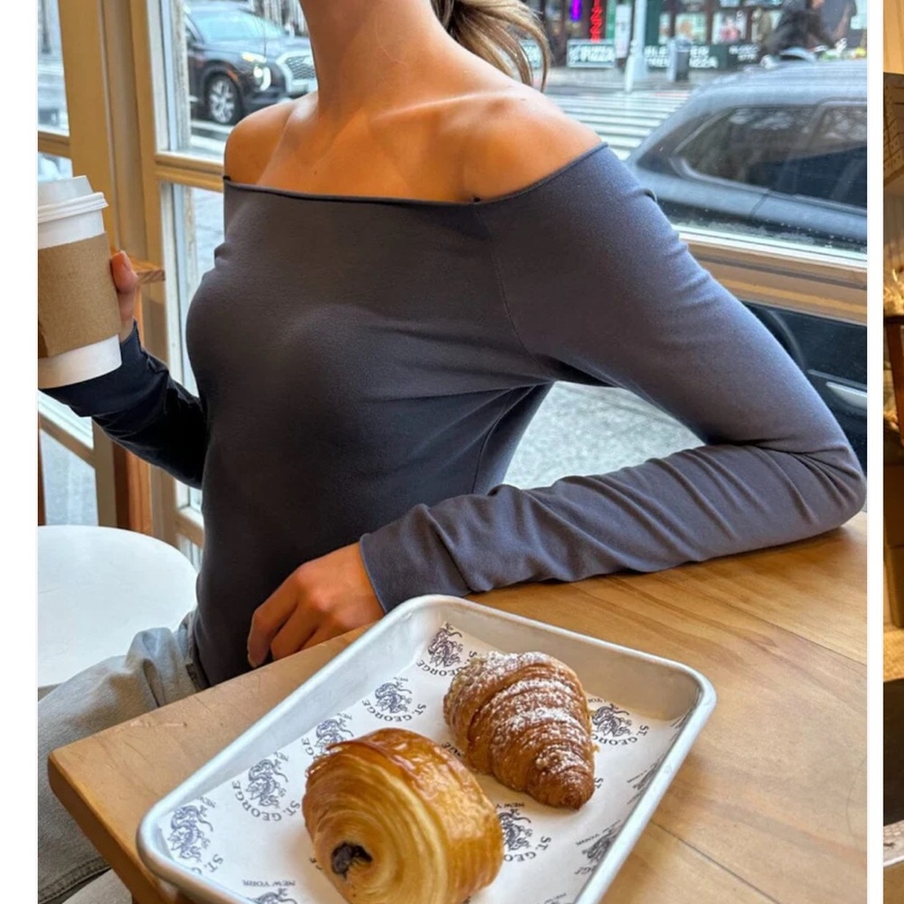 Off-Shoulder Long Sleeve Bonnie Top